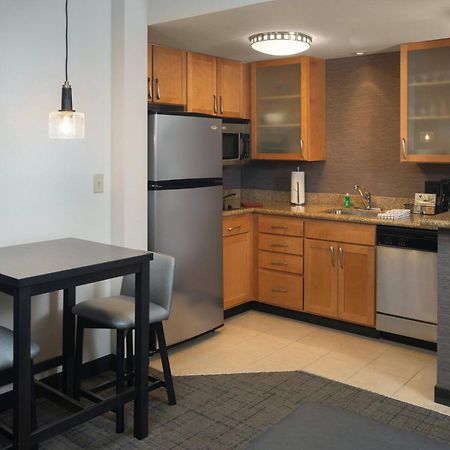Residence Inn By Marriott Miami Airport Exteriör bild
