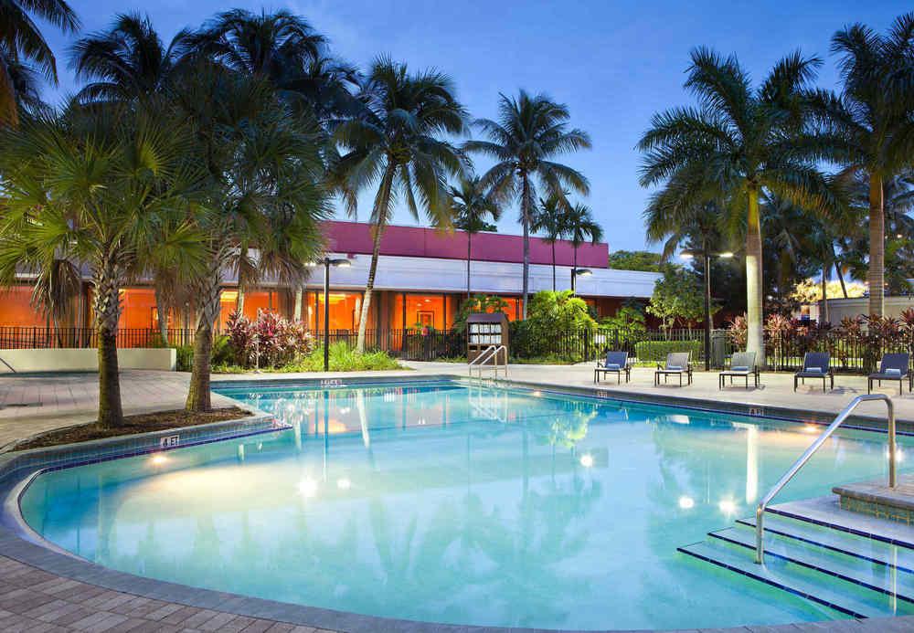 Residence Inn By Marriott Miami Airport Exteriör bild