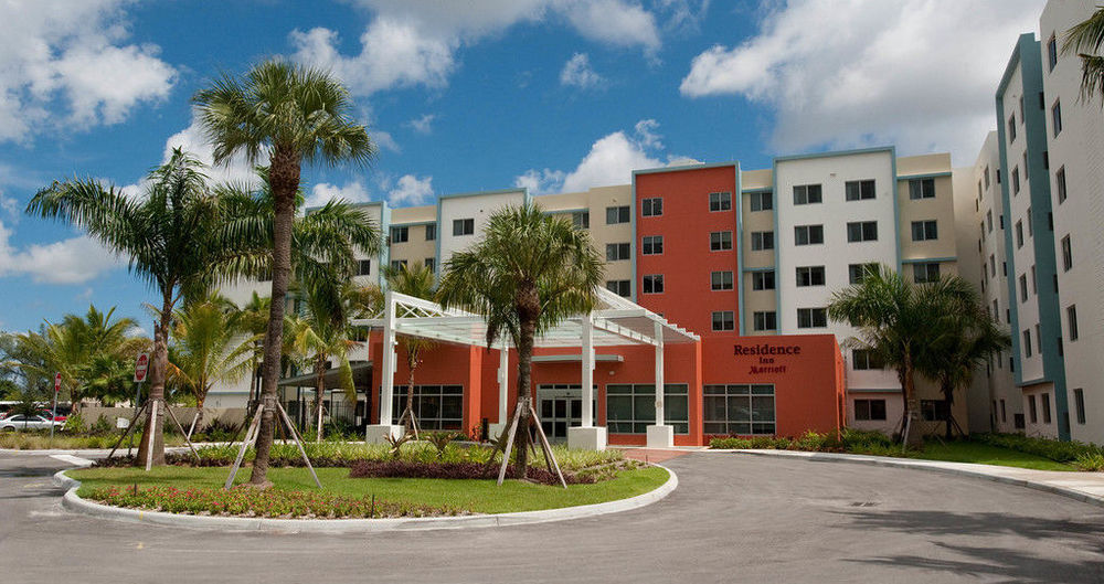 Residence Inn By Marriott Miami Airport Exteriör bild