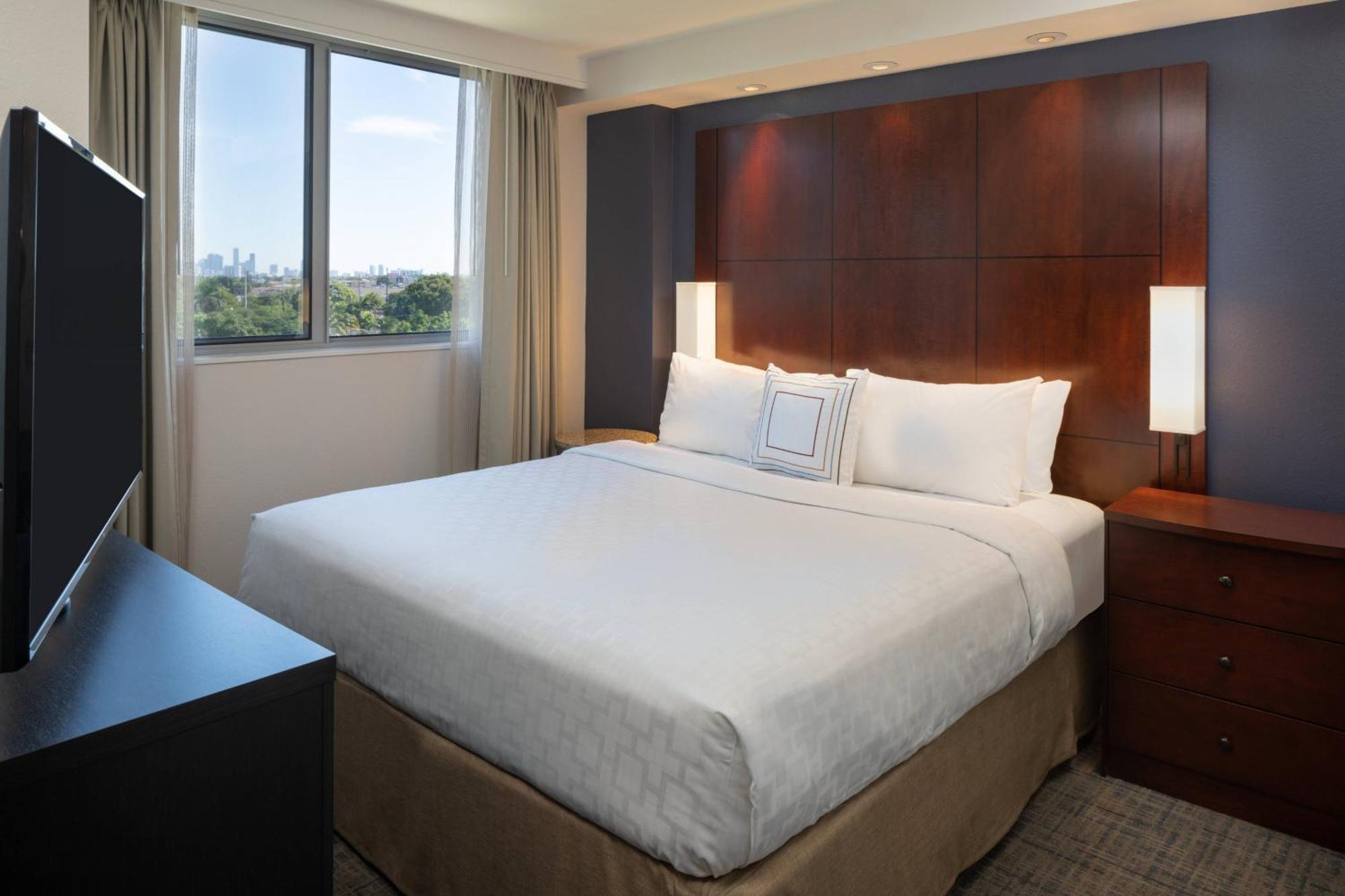 Residence Inn By Marriott Miami Airport Exteriör bild