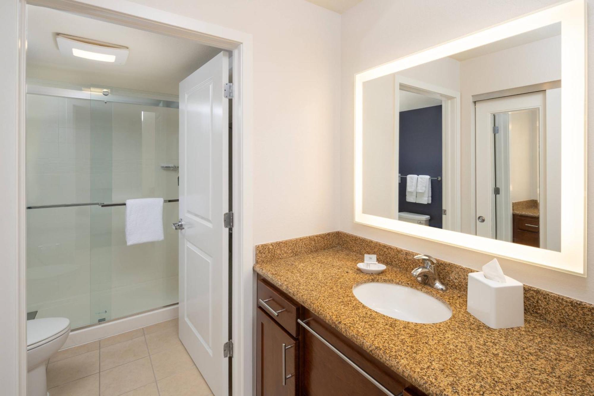 Residence Inn By Marriott Miami Airport Exteriör bild
