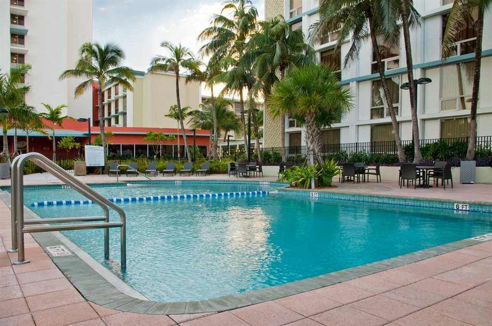 Residence Inn By Marriott Miami Airport Exteriör bild