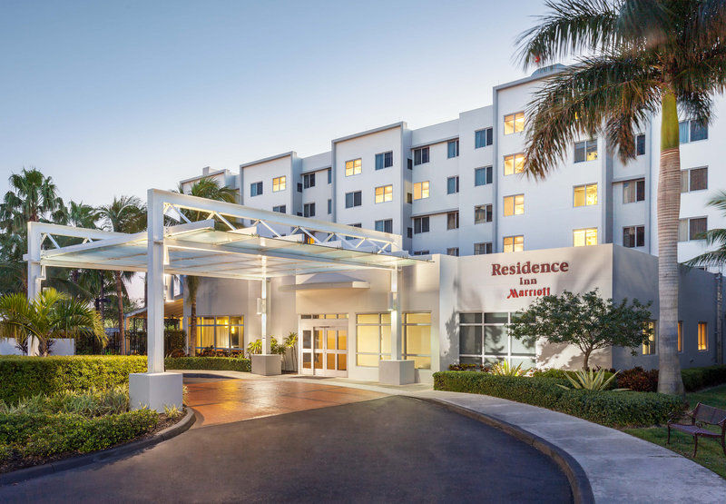 Residence Inn By Marriott Miami Airport Exteriör bild